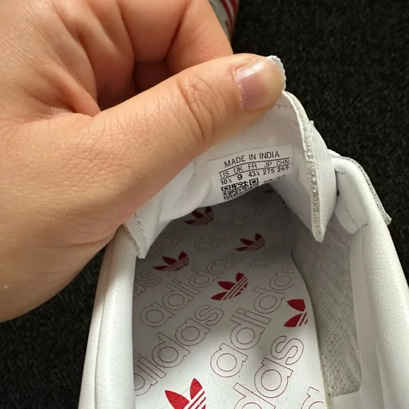 Adidas White and Red Sneakers ( women) - Picture 4 of 10